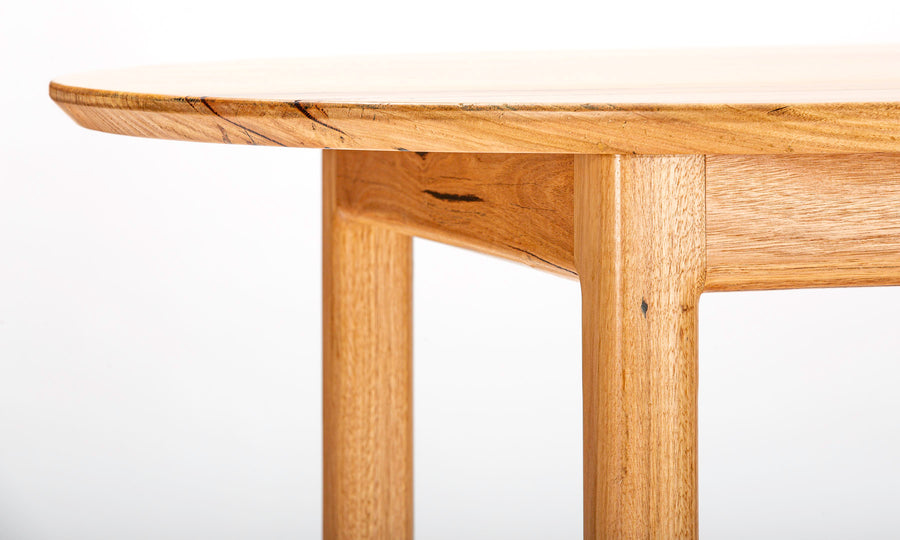 "La Famille" Pill Shape Dining Table